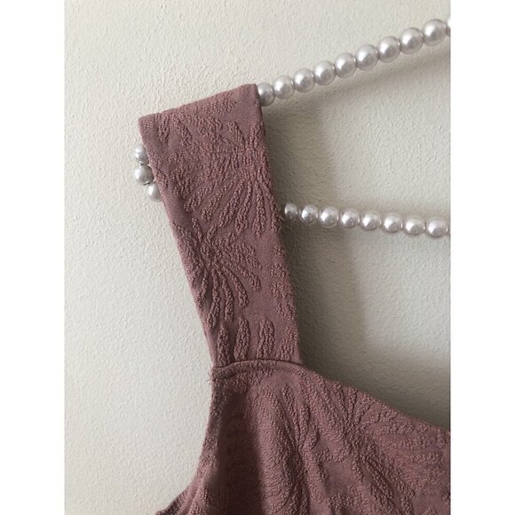 NWT Maurices Womens Size XXL Sleeveless Top Tone On Tone Floral Stretch - Picture 3 of 5